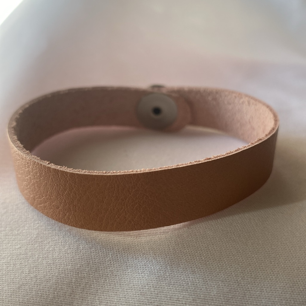 Tan Leather Bracelet With Silver Snap 15$